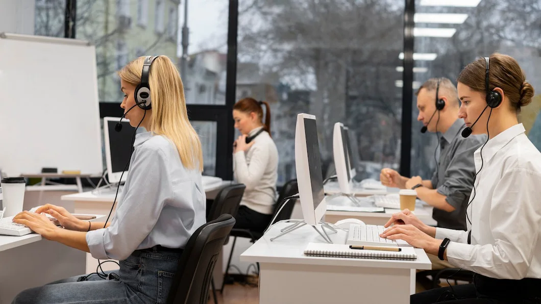 UCaaS for Startups and SMEs: Enterprise Communication Without Enterprise Cost
